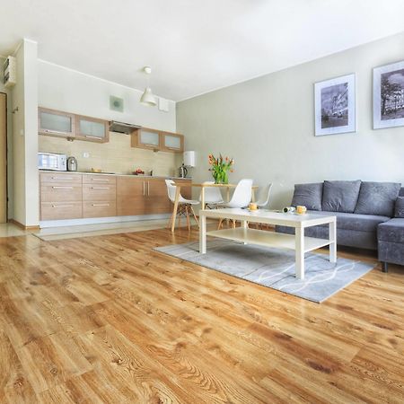 Apartamenty Aparts Lodź Bagian luar foto