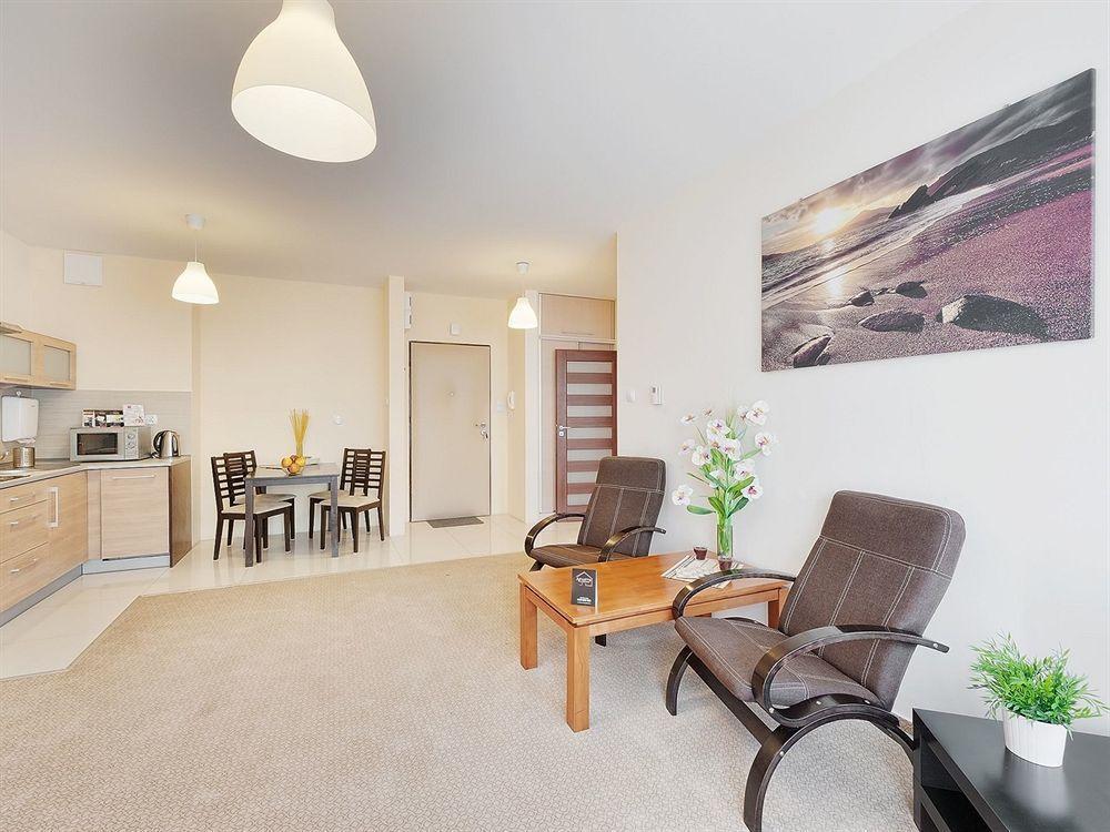 Apartamenty Aparts Lodź Bagian luar foto