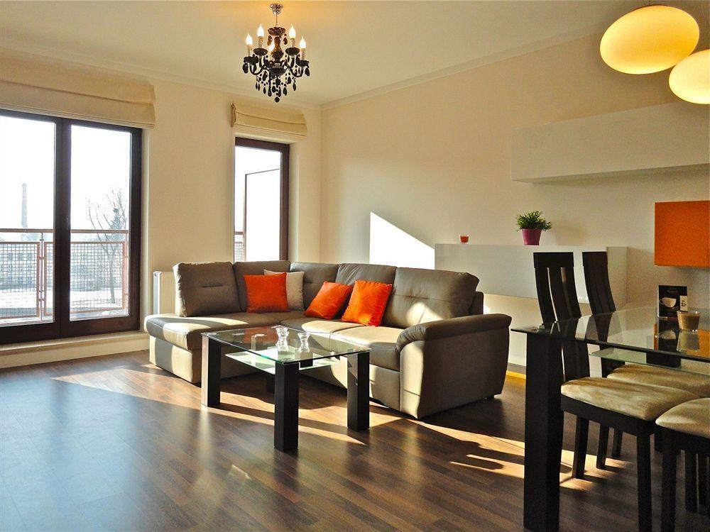 Apartamenty Aparts Lodź Bagian luar foto