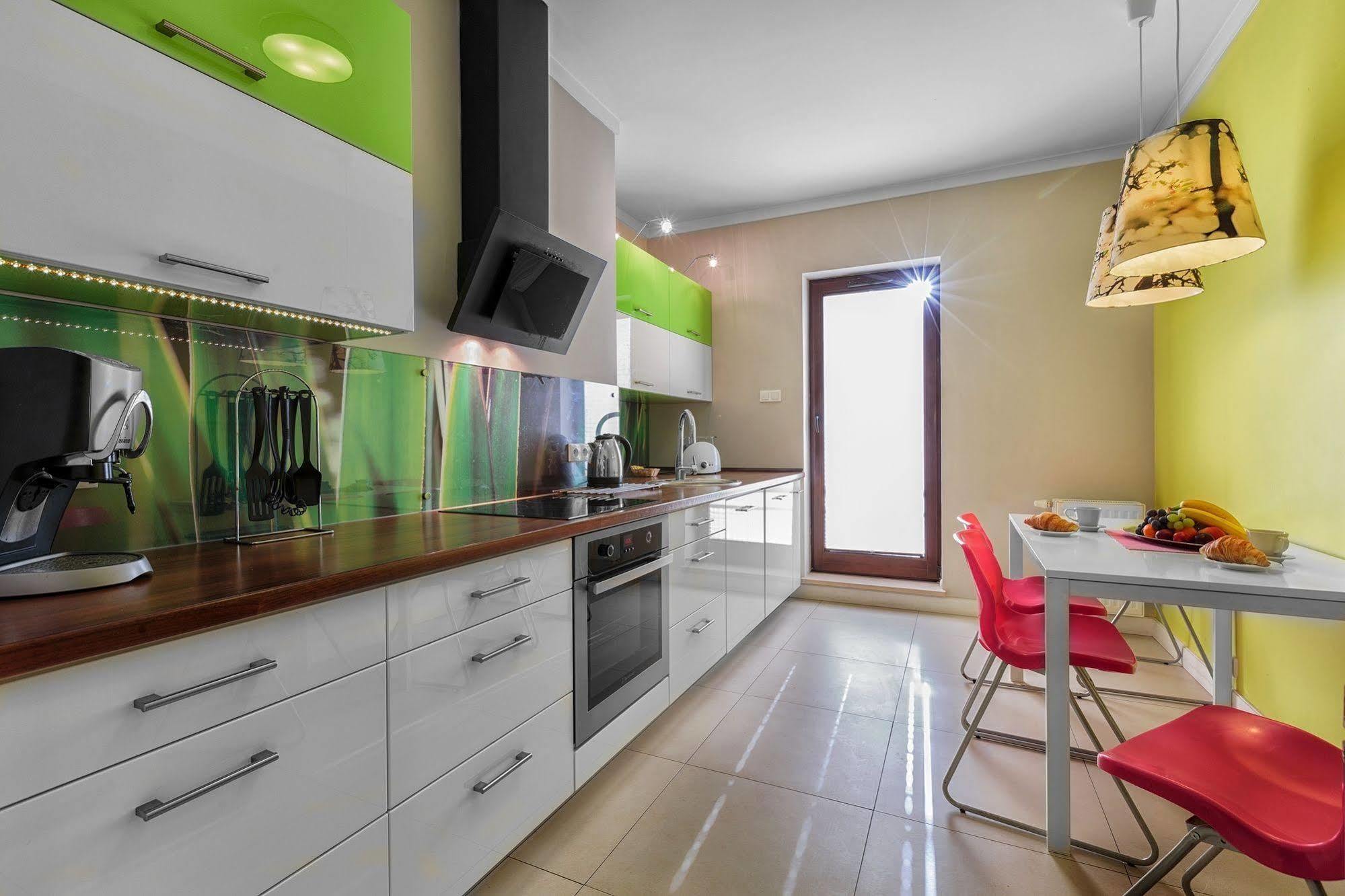 Apartamenty Aparts Lodź Bagian luar foto