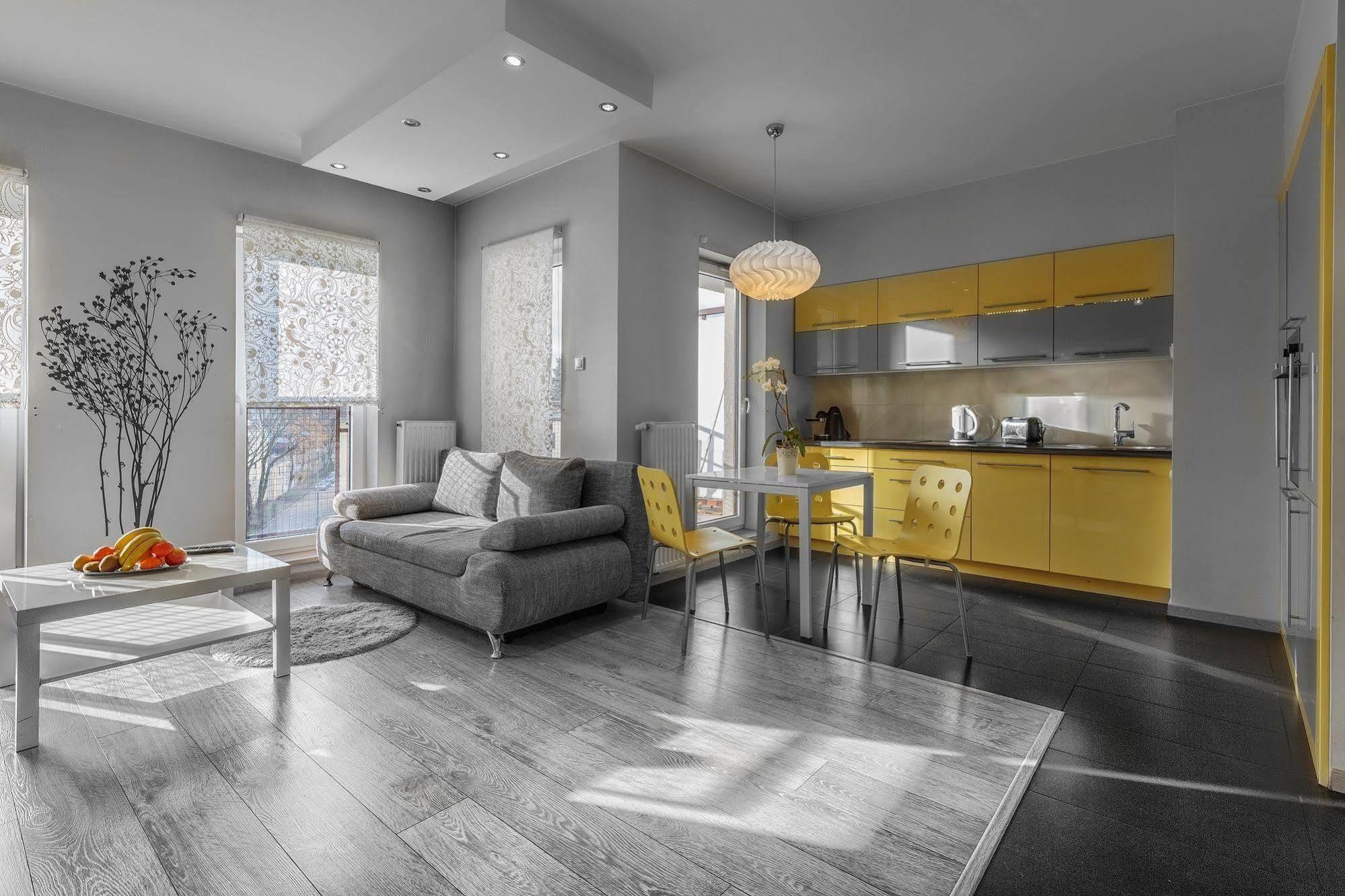 Apartamenty Aparts Lodź Bagian luar foto